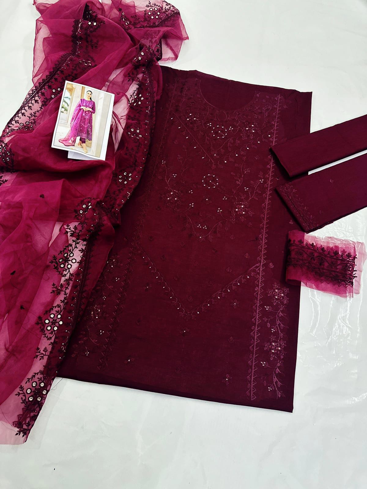 ALLHAMDULILLAH Lawn Summer Eid COLLECTION 2026 🍂Cross Stitch🍂 Code FC 92016 Stuff: Best Quality Pure Lawn 90-70